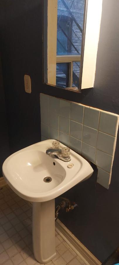 Zen Hostel Toronto Zewnętrze zdjęcie